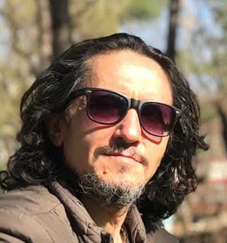 DİVİTİMDEN DAMLAYAN Yaşar Koç