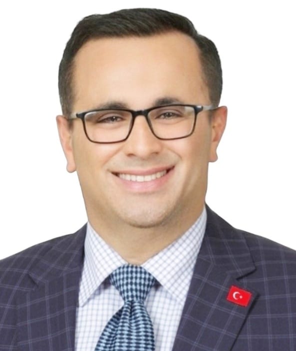 Kenan Özbek